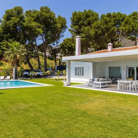 Mian - Un Paraiso En Villa